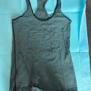 Cool racerback tank lululemon size 8